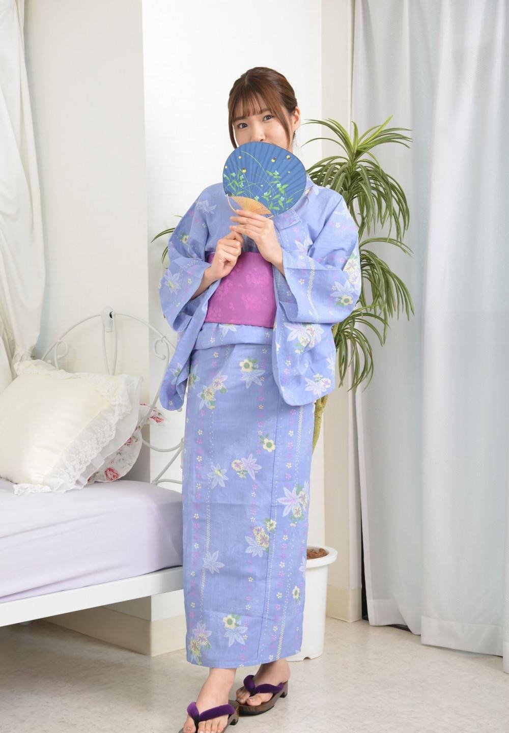 ����ɫ��