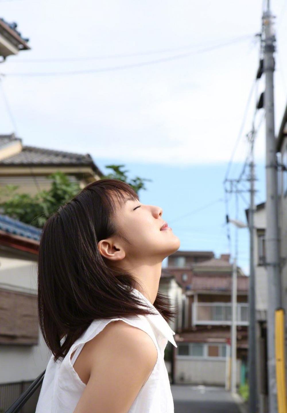 Ů�˴���48��̬ͼ