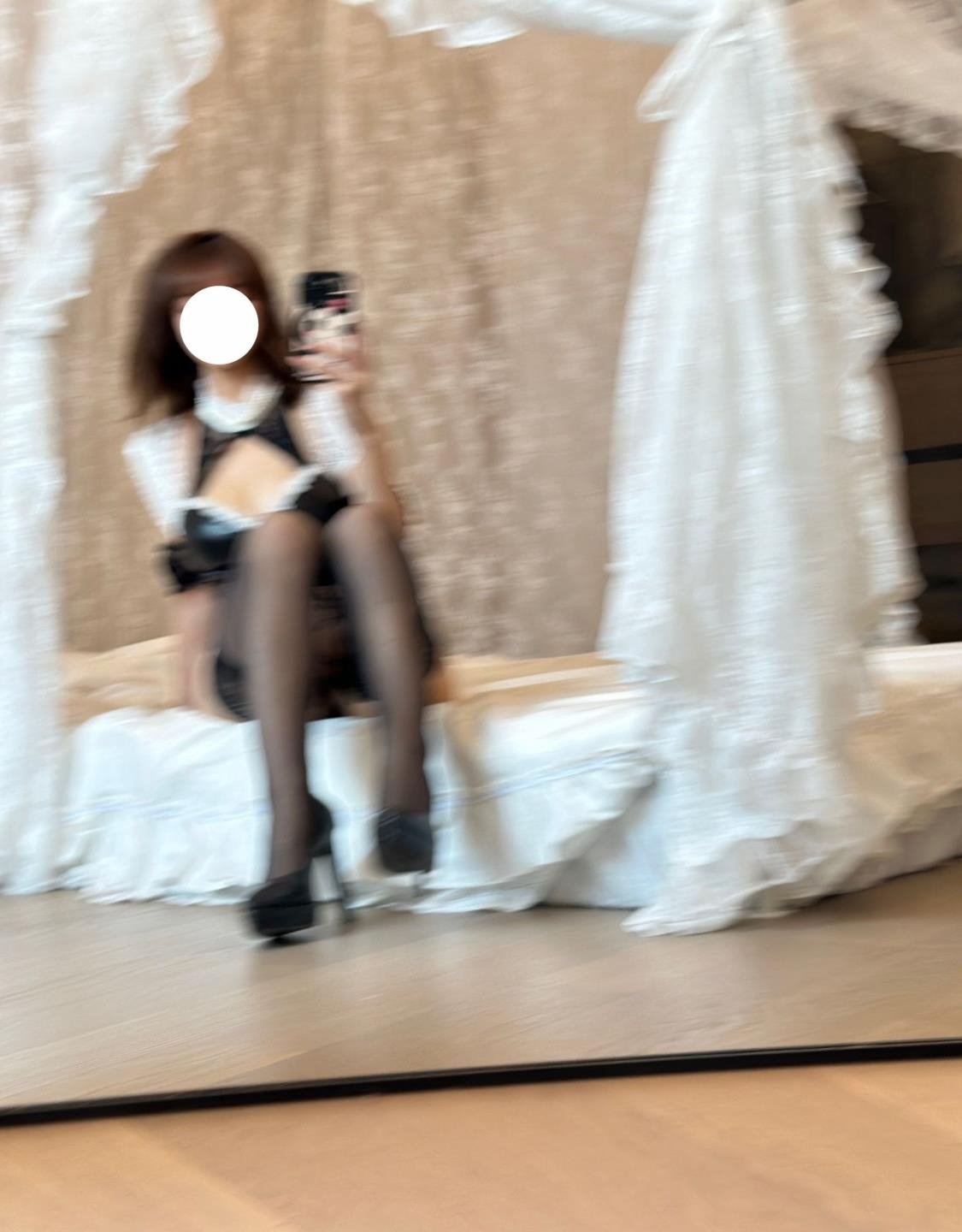 �Ͻ�����Ů���������