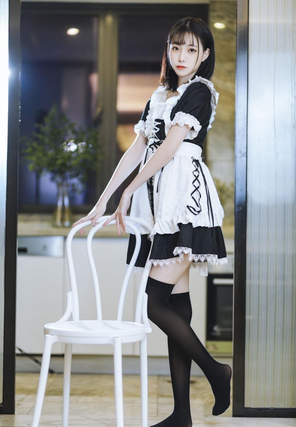 �ͷ����У���Ű��׽�