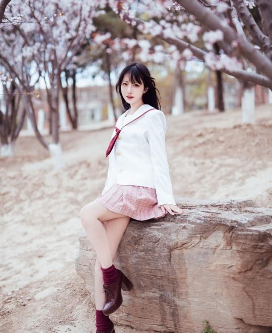 �������ë��Ƭ